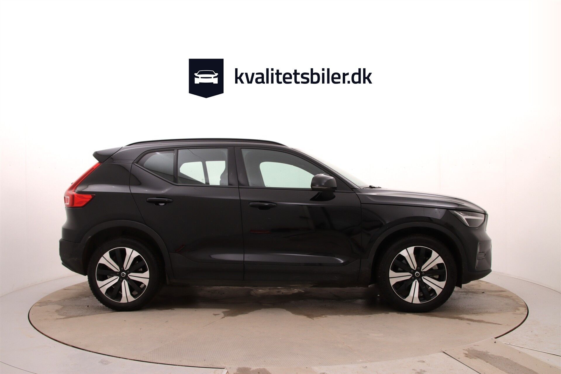 Volvo XC40 Recharge Single Engine Core 231HK 5d Aut.
