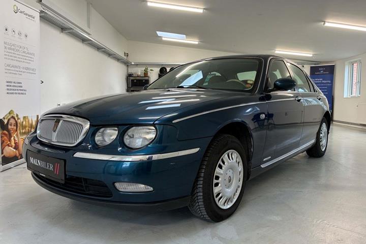 Grøn Rover 75 fra 2000 set udefra