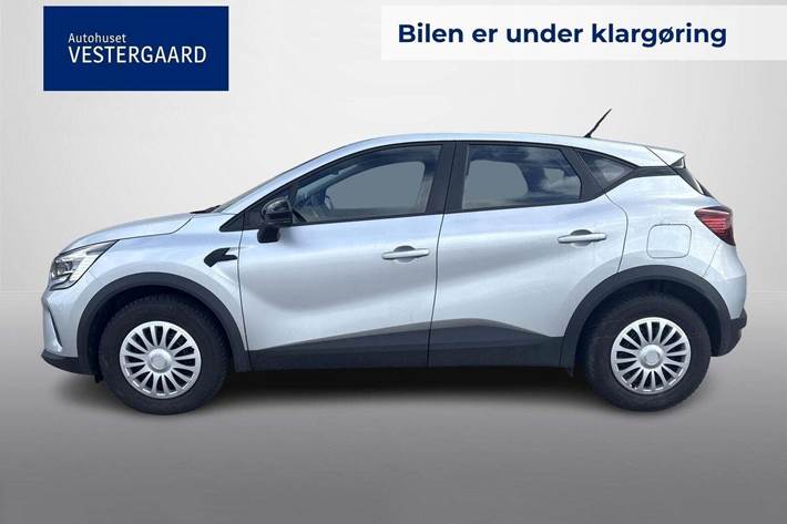Grå Renault Captur fra 2022