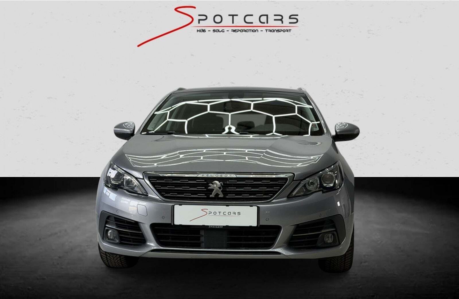Peugeot 308 1,2 e-THP 130 Allure Sky SW