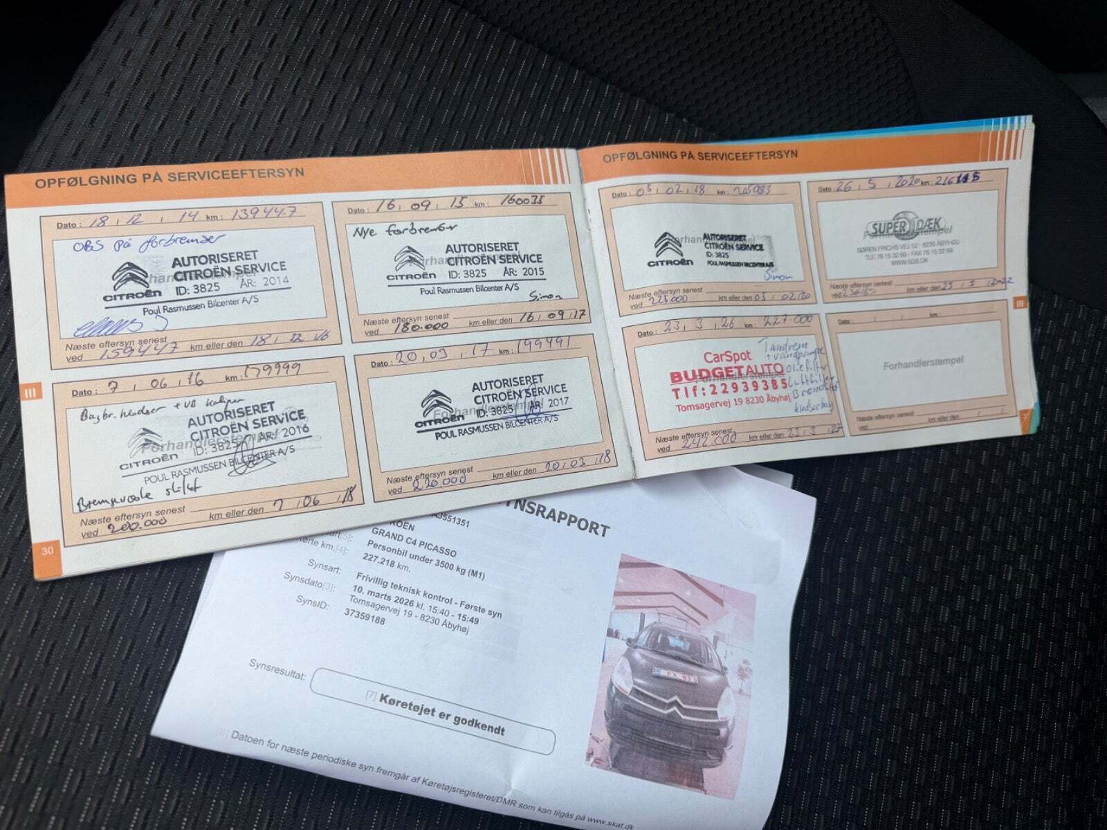 Grøn Citroën Grand C4 Picasso fra 2010