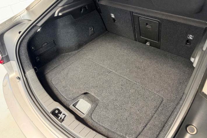 Orange Polestar 2 fra 2021