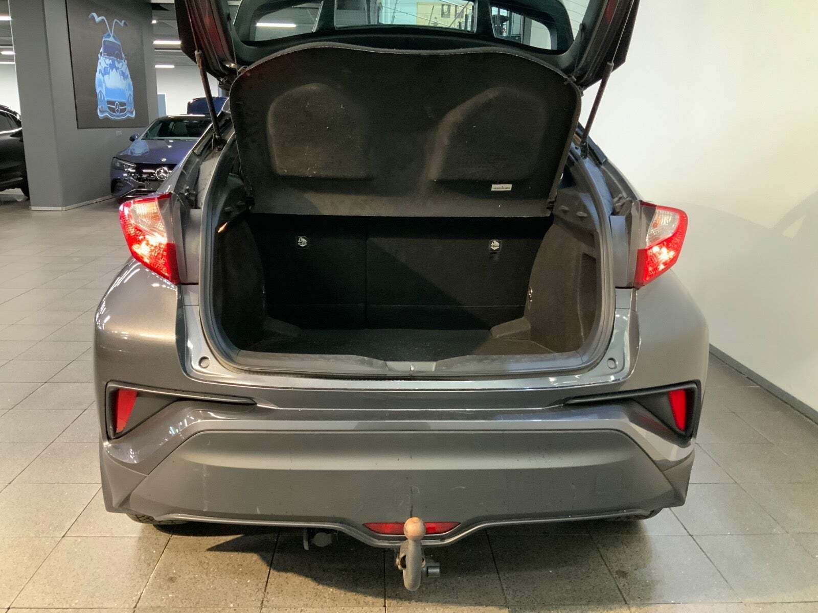 Toyota C-HR 1,8 Hybrid C-ENTER CVT