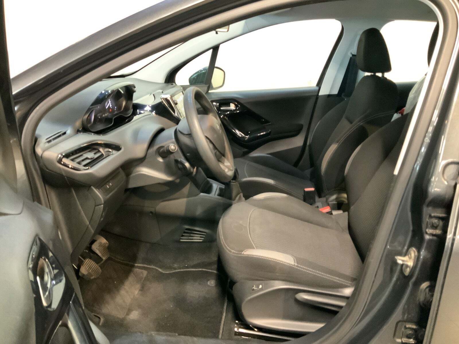 Peugeot 208 1,6 BlueHDi 100 Active