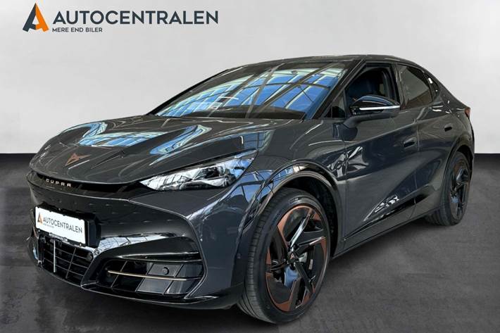 Grå Cupra Tavascan fra 2025