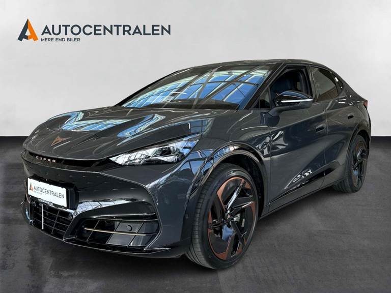 Cupra Tavascan 77 Adrenaline