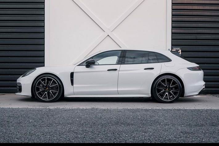 undefined Porsche Panamera 4 fra 2019