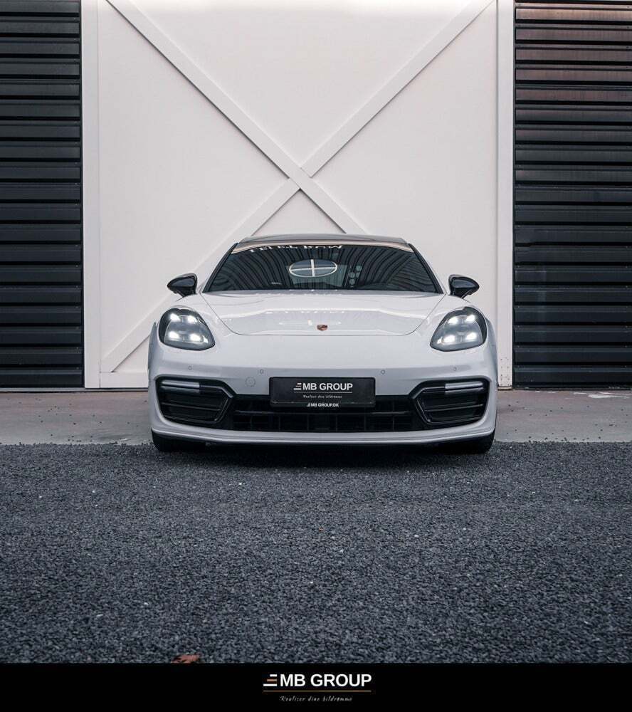 undefined Porsche Panamera 4 fra 2019