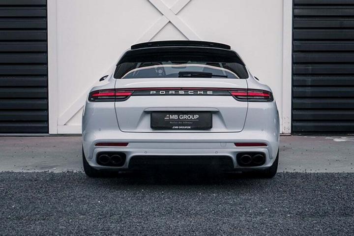 undefined Porsche Panamera 4 fra 2019