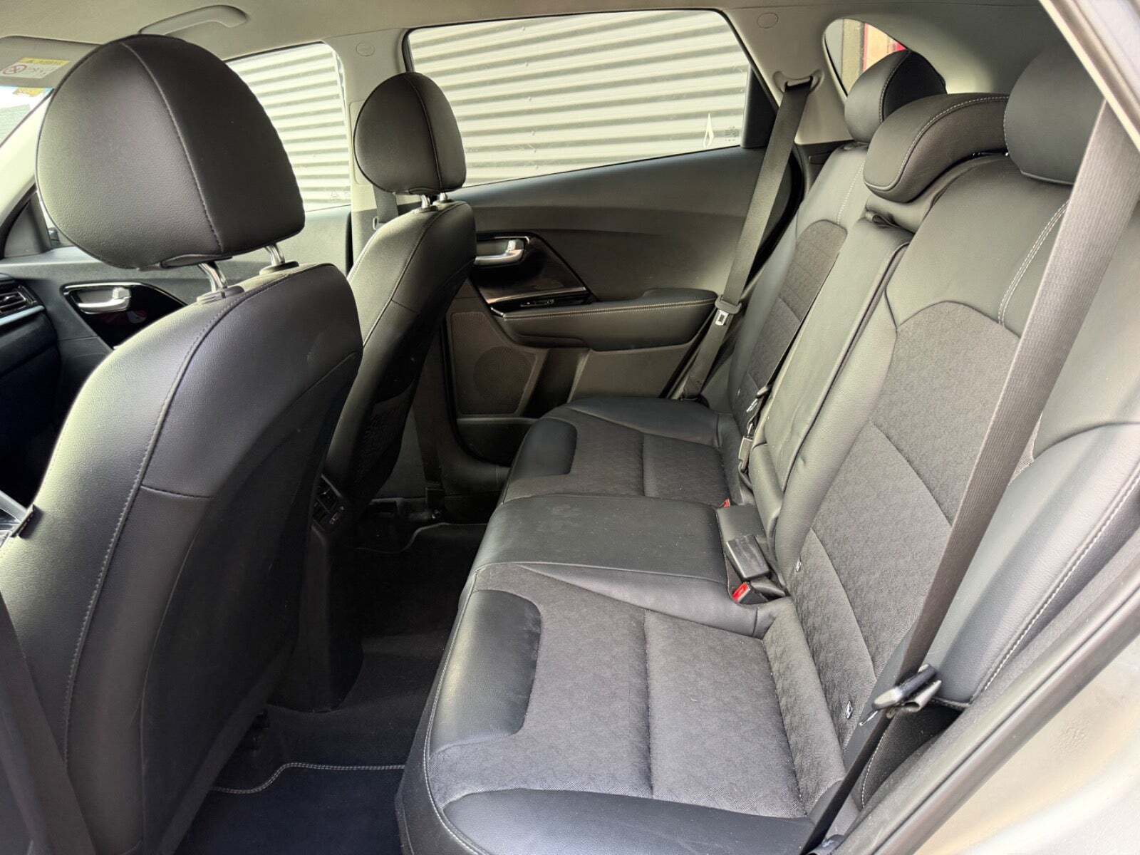 Sølv Kia Niro fra 2020