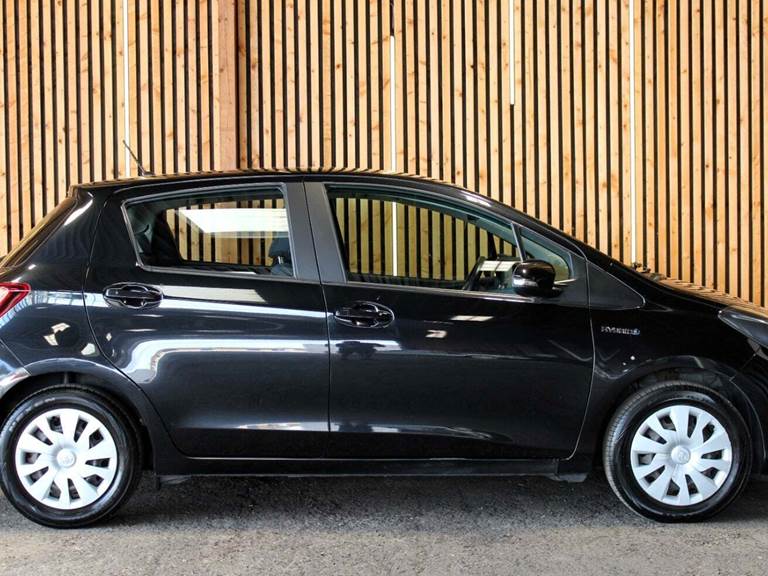 Toyota Yaris 1,5 Hybrid H2 e-CVT