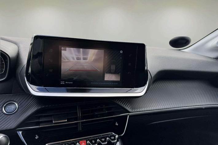 Sort Peugeot 208 fra 2021