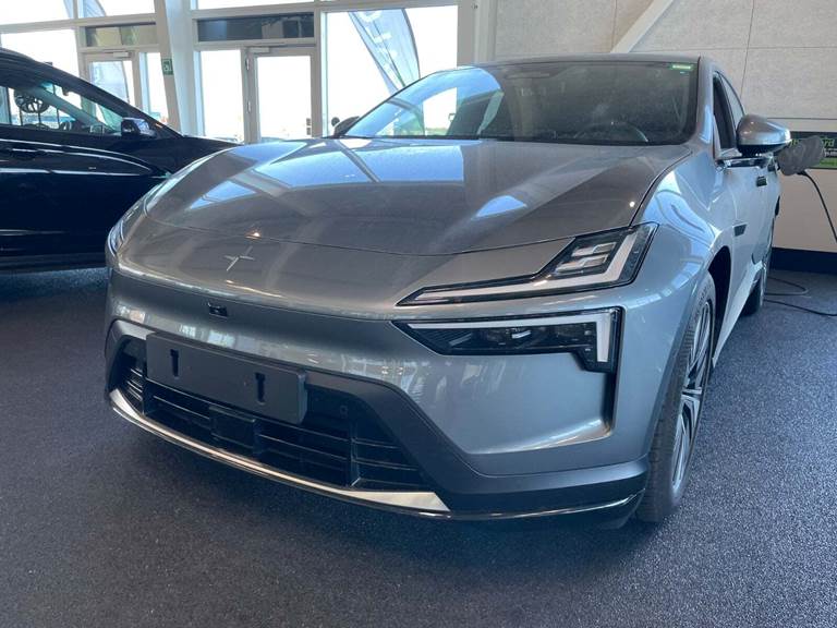 Polestar 4 Long Range