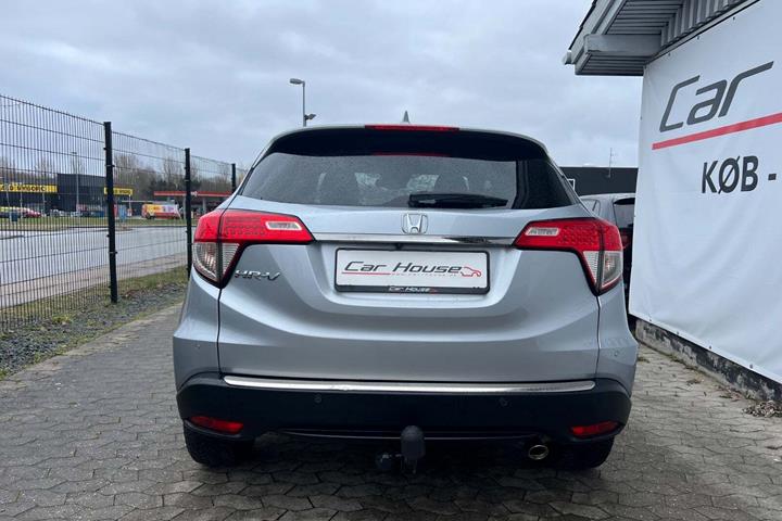 Grå Honda HR-V fra 2019 set udefra