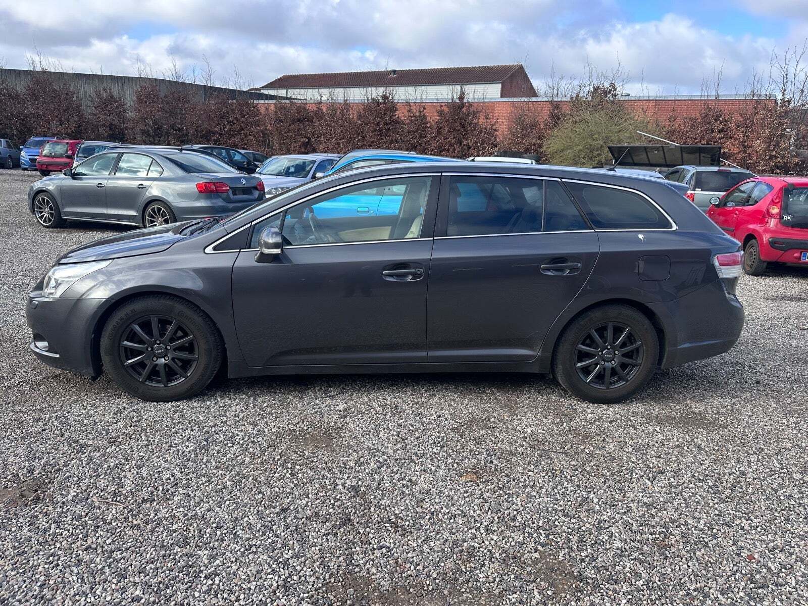 Toyota Avensis 2,0 D-4D Executive stc.