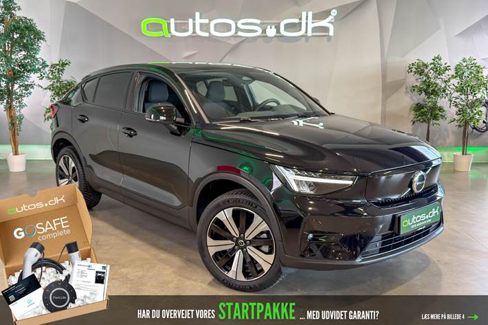 Sort Volvo C40 fra 2023 set udefra