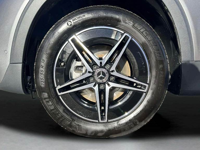 Mercedes EQB250+ AMG Premium