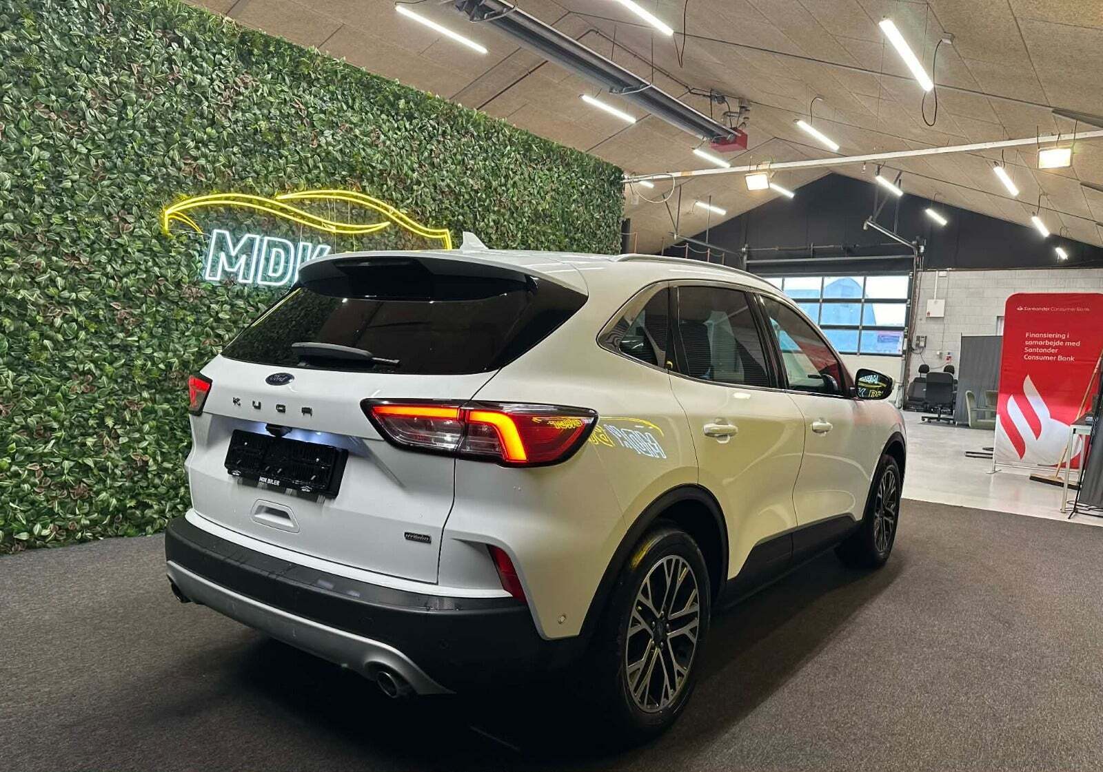 undefined Ford Kuga fra 2020
