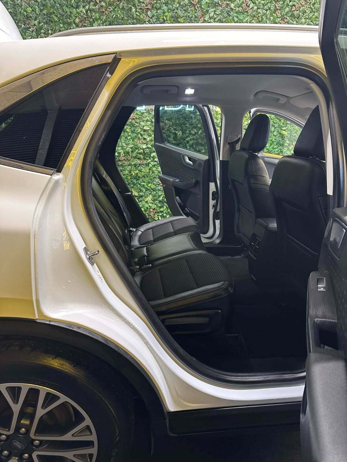 undefined Ford Kuga fra 2020