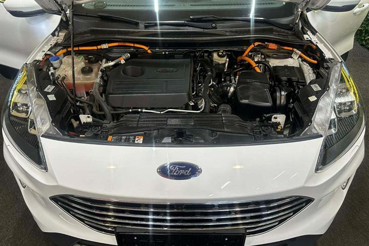 undefined Ford Kuga fra 2020