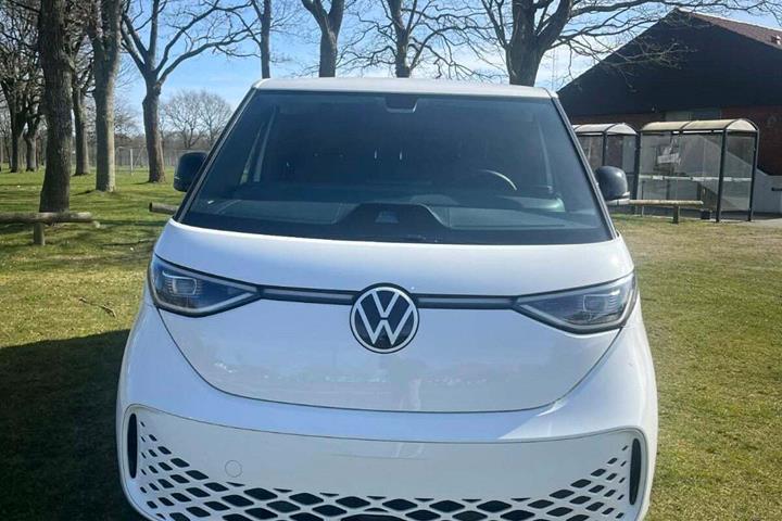 Hvid VW ID.Buzz fra 2026
