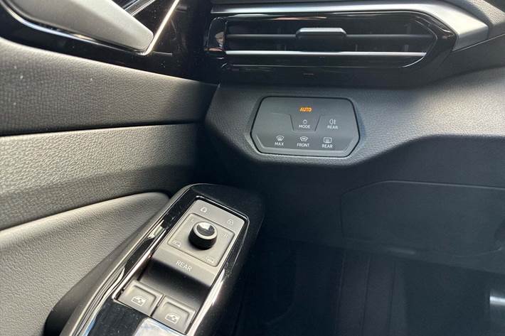 Hvid VW ID.5 fra 2023