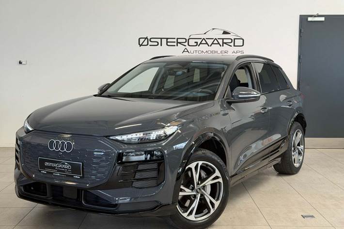 Grå Audi Q6 e-tron fra 2025