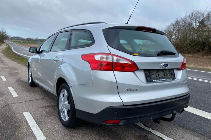 Sølv Ford Focus fra 2014