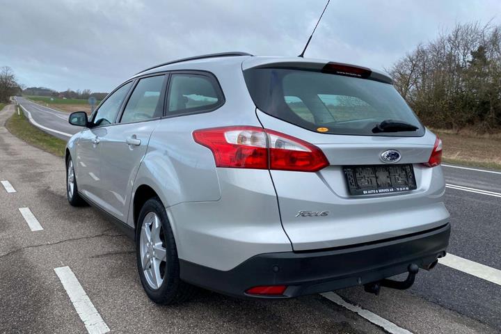 Sølv Ford Focus fra 2014