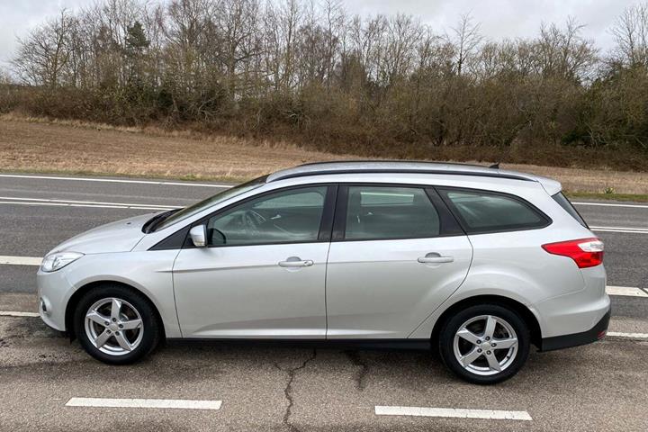 Sølv Ford Focus fra 2014