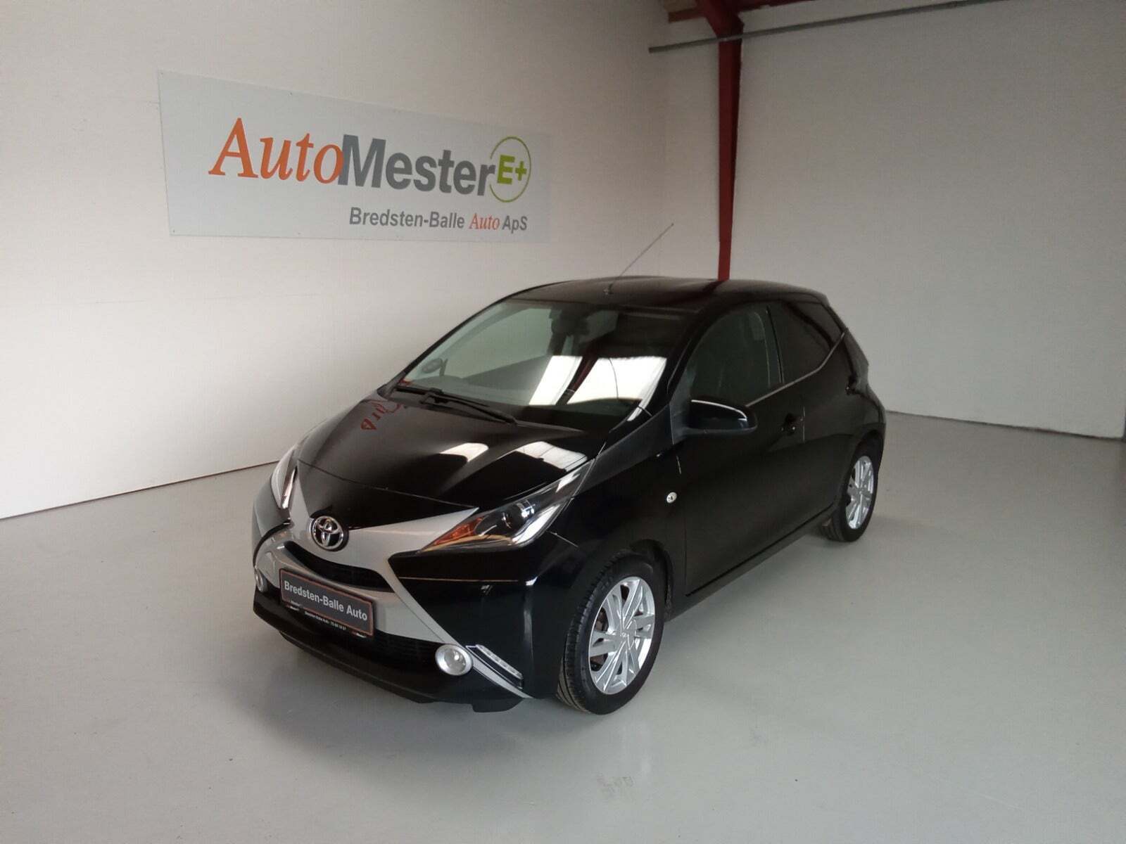 Toyota Aygo 1,0 VVT-i x-black