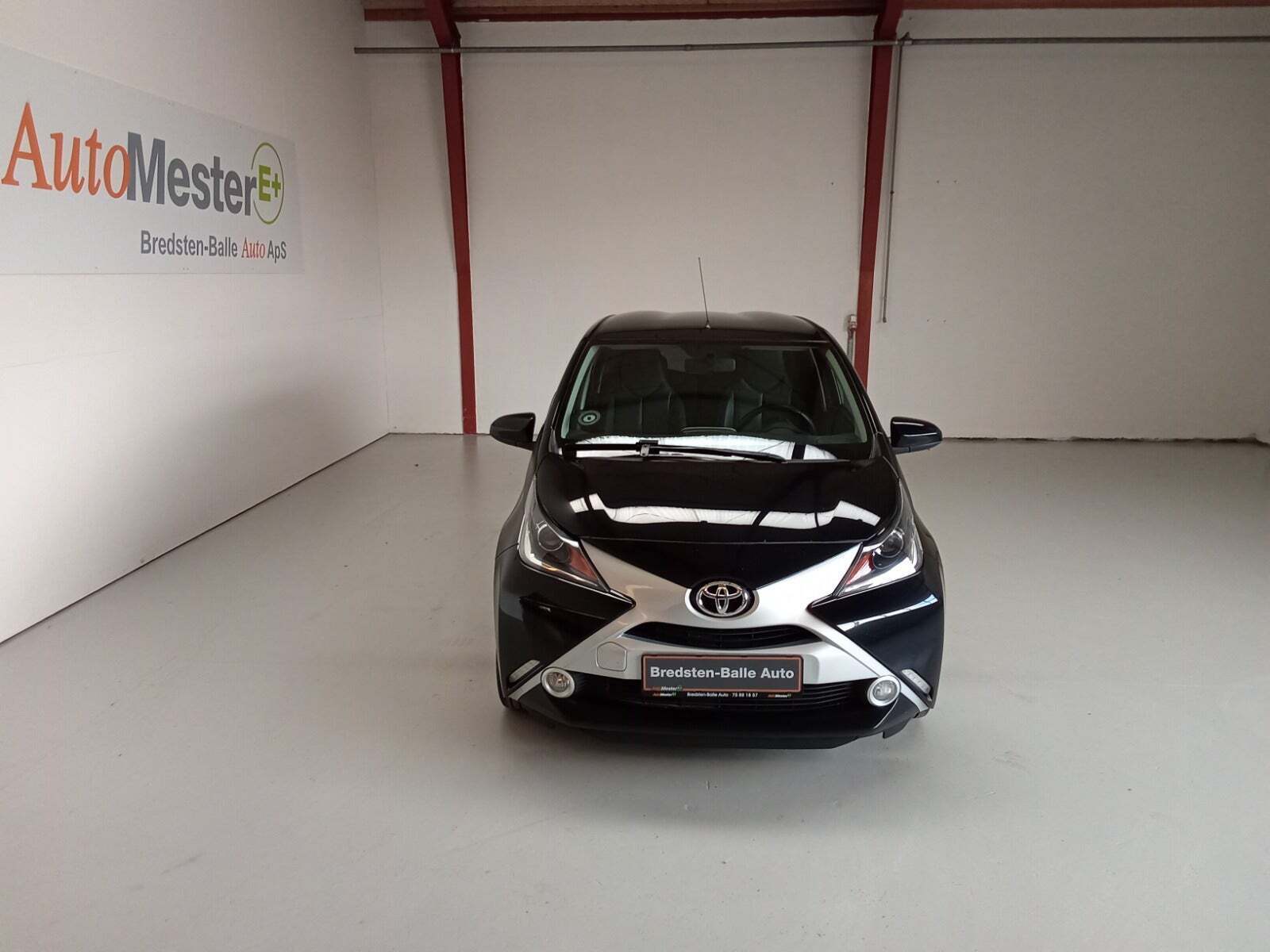 Toyota Aygo 1,0 VVT-i x-black
