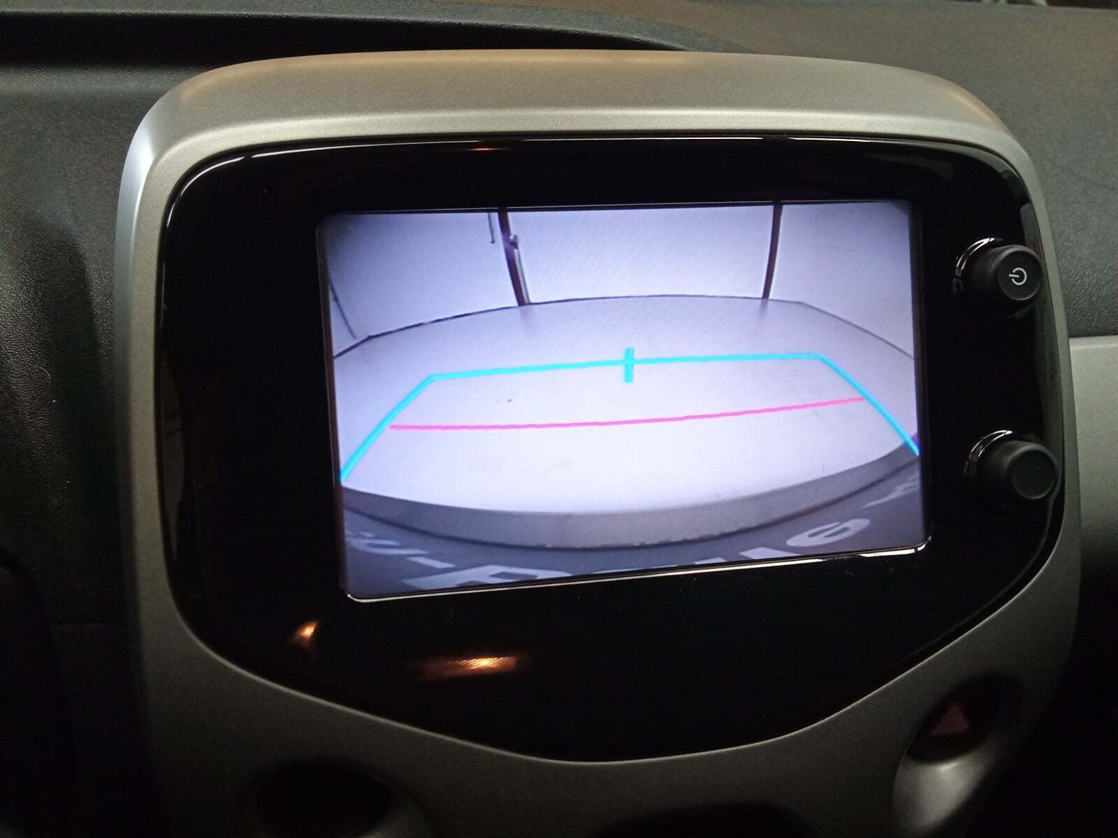 Sort Toyota Aygo fra 2015