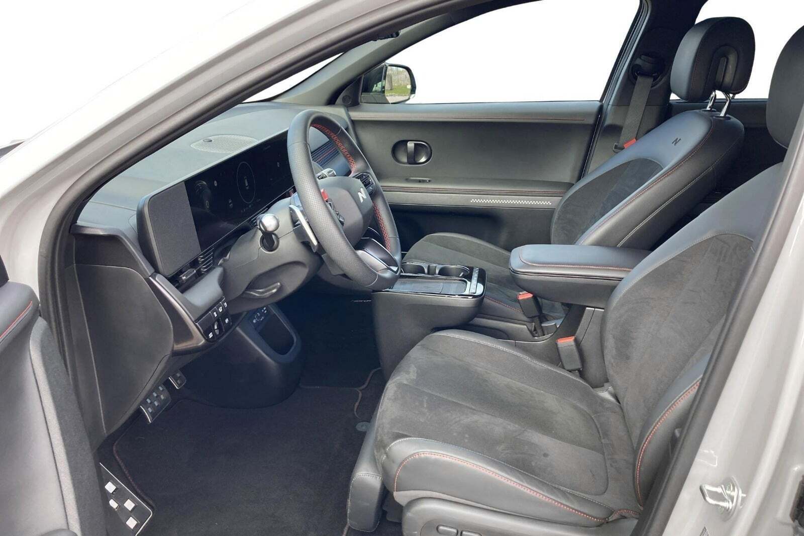 Hyundai Ioniq 5 84 N Line+ AWD