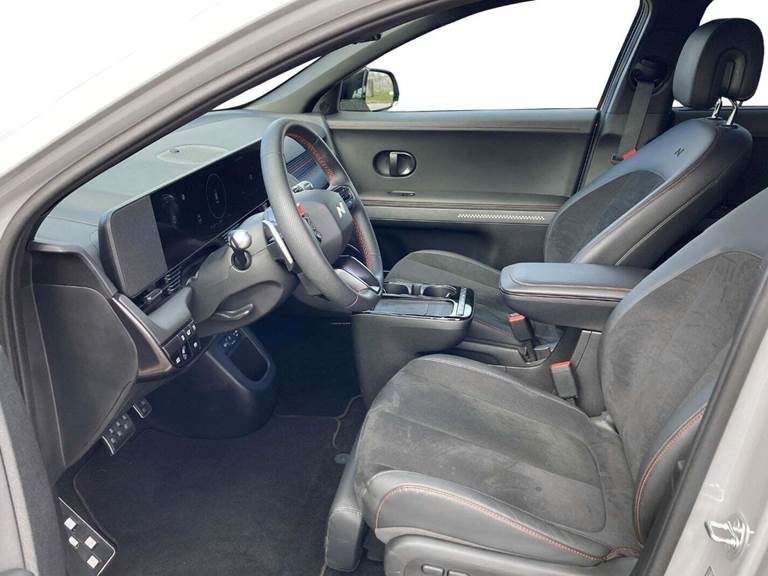 Hyundai Ioniq 5 84 N Line+ AWD