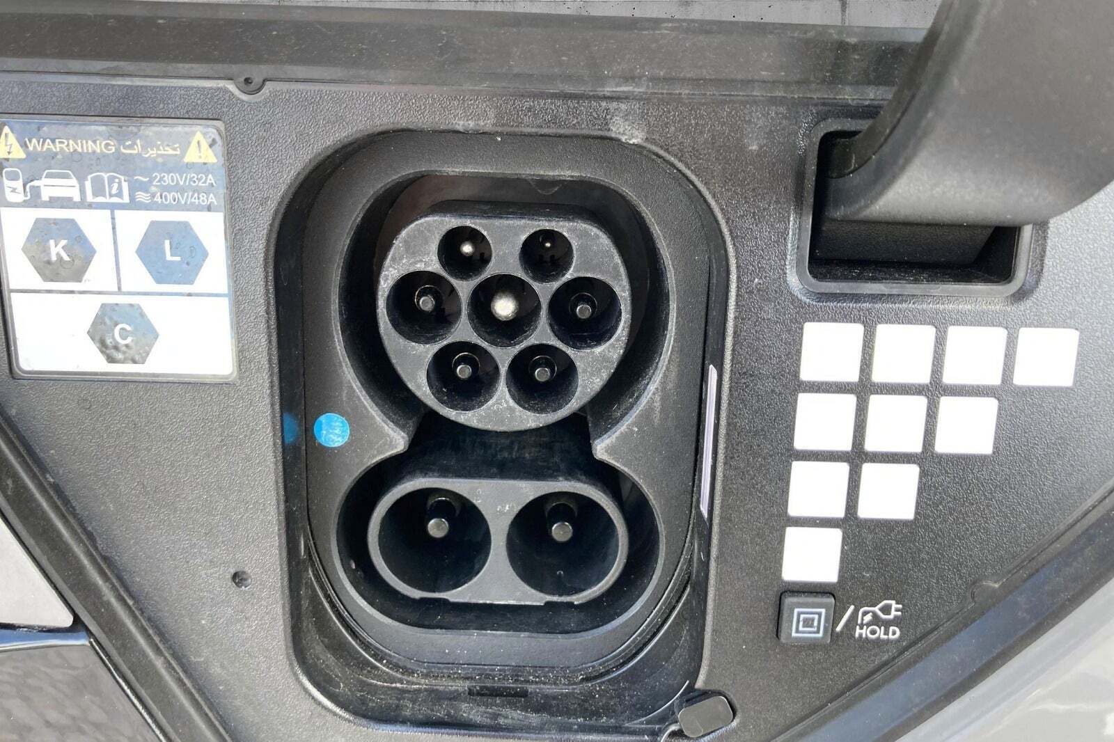 Grå Hyundai Ioniq 5 fra 2025