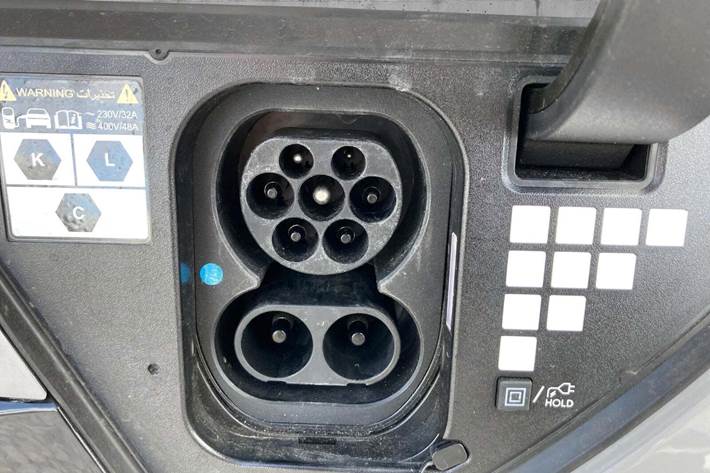 Grå Hyundai Ioniq 5 fra 2025