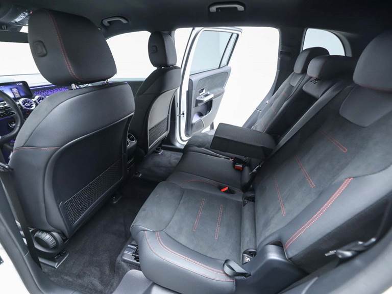 Mercedes EQB250+ AMG Advance