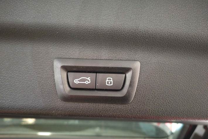 Sort BMW iX1 fra 2023