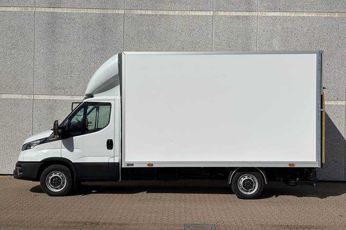 Hvid Iveco Daily fra 2026