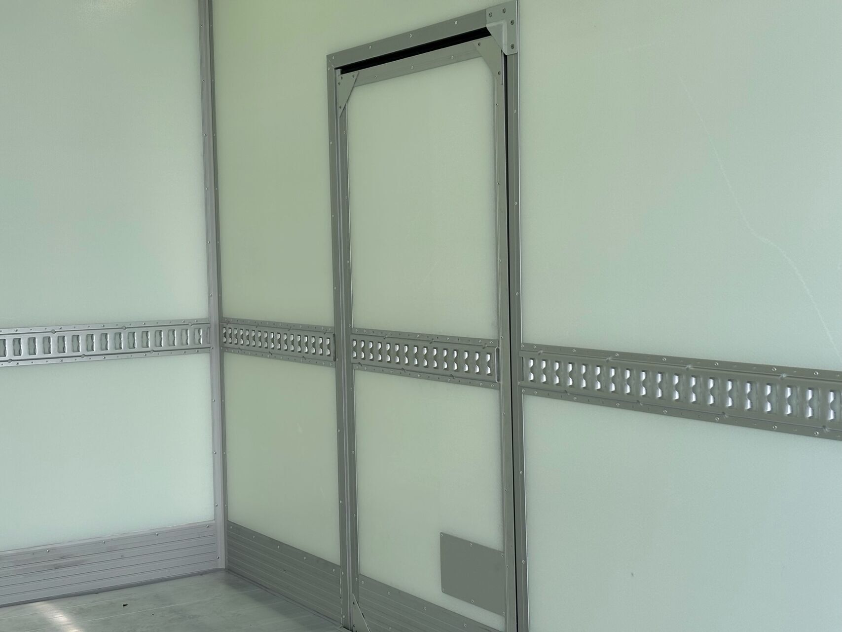 Hvid Iveco Daily fra 2026