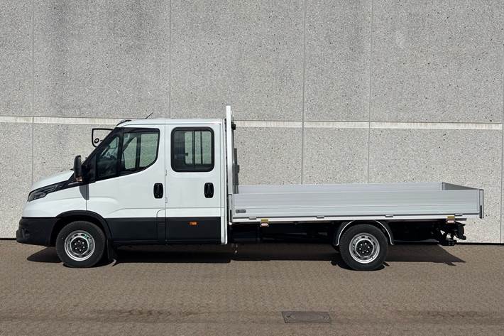 Hvid Iveco Daily fra 2026