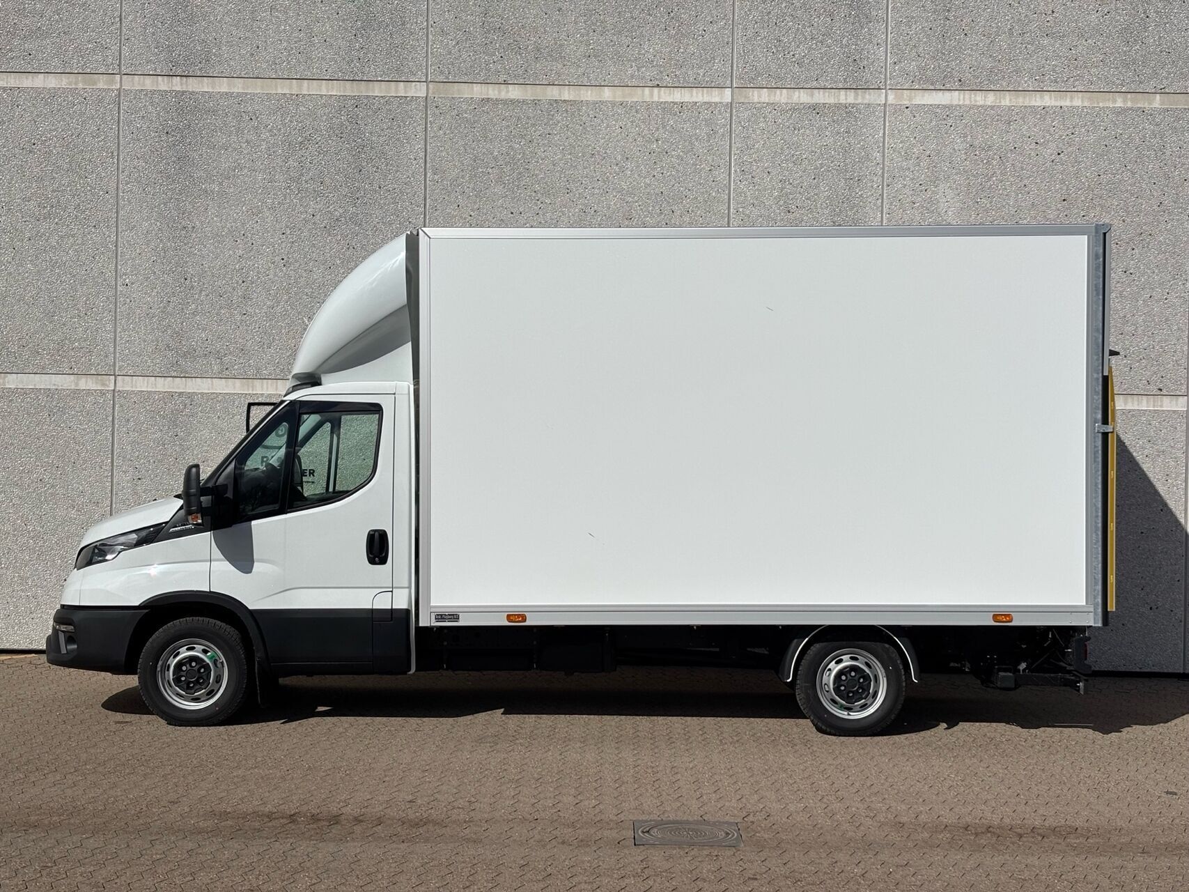 Iveco Daily 3,0 35S18 4100mm D 180HK Ladv./Chas. 8g Aut.