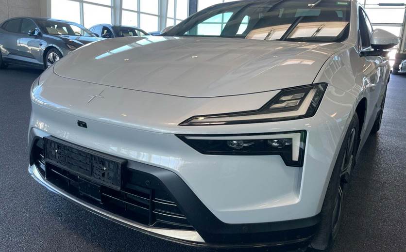 Polestar 4 Coupé Long Range