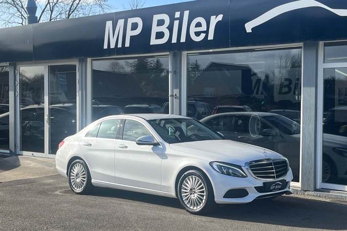 Hvid Mercedes C200 fra 2018