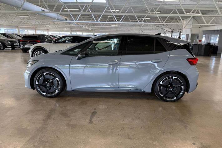 Grå Cupra Born fra 2025
