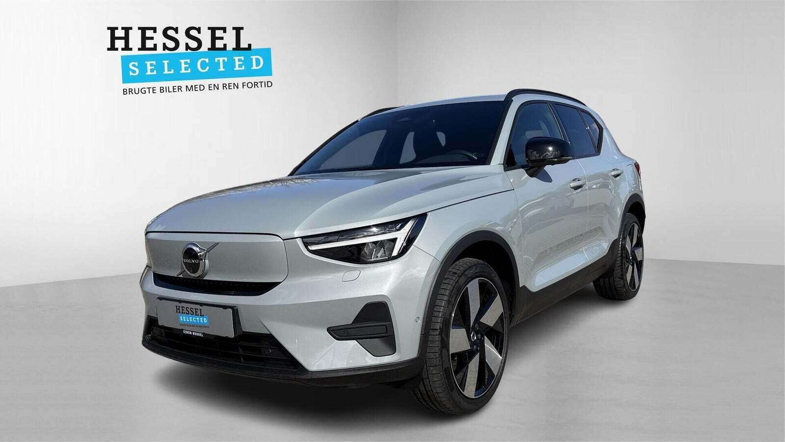 Volvo EX40 Extended Range Core