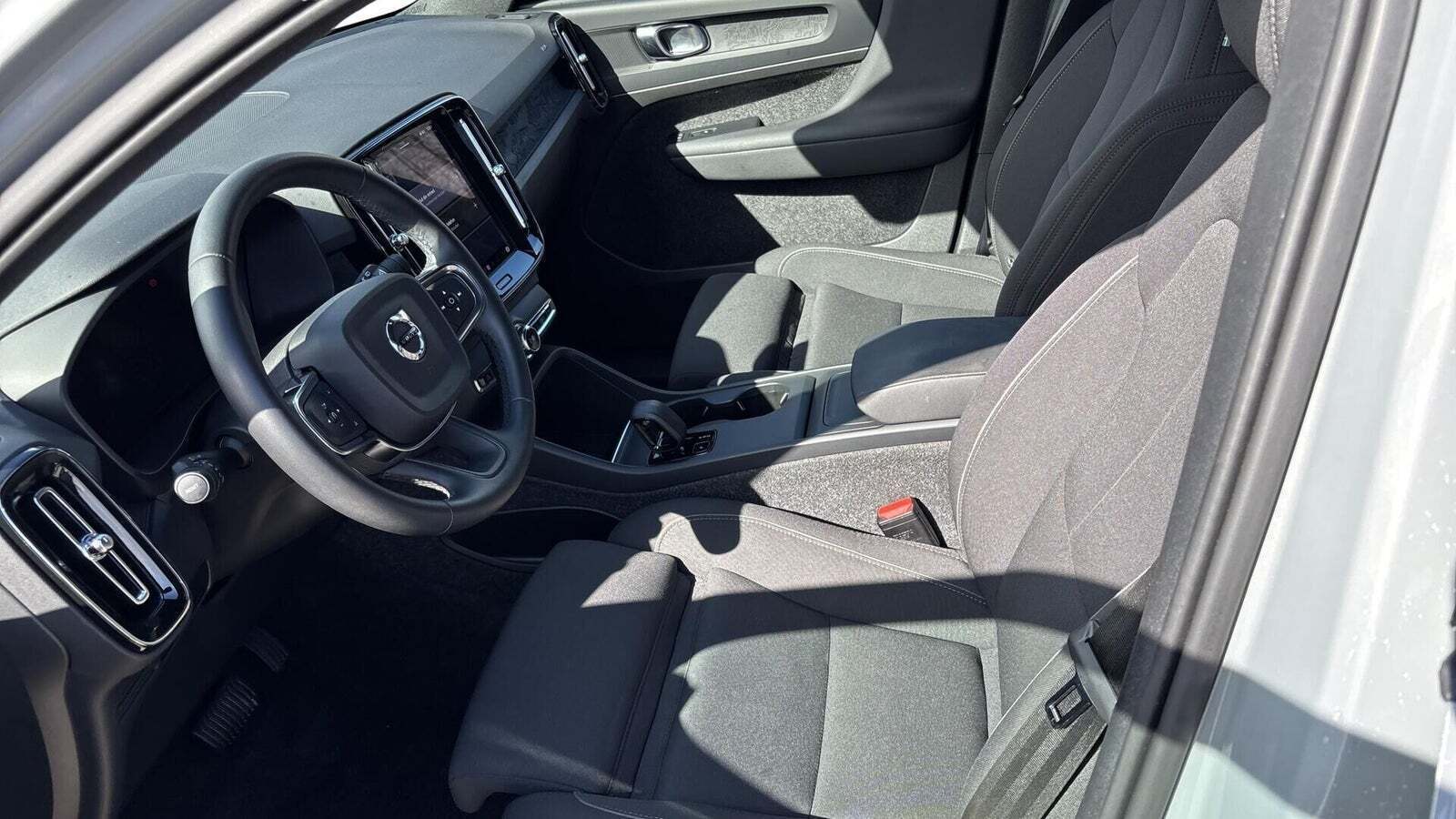 Volvo EX40 Extended Range Core