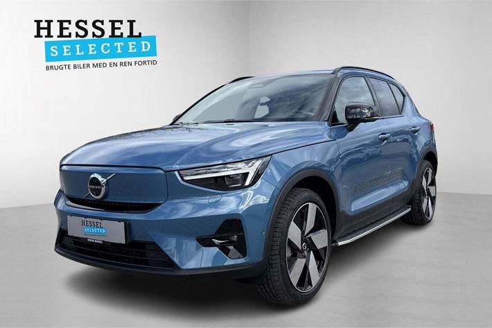 Blå Volvo EX40 fra 2025