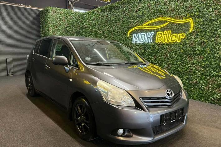 undefined Toyota Verso fra 2012